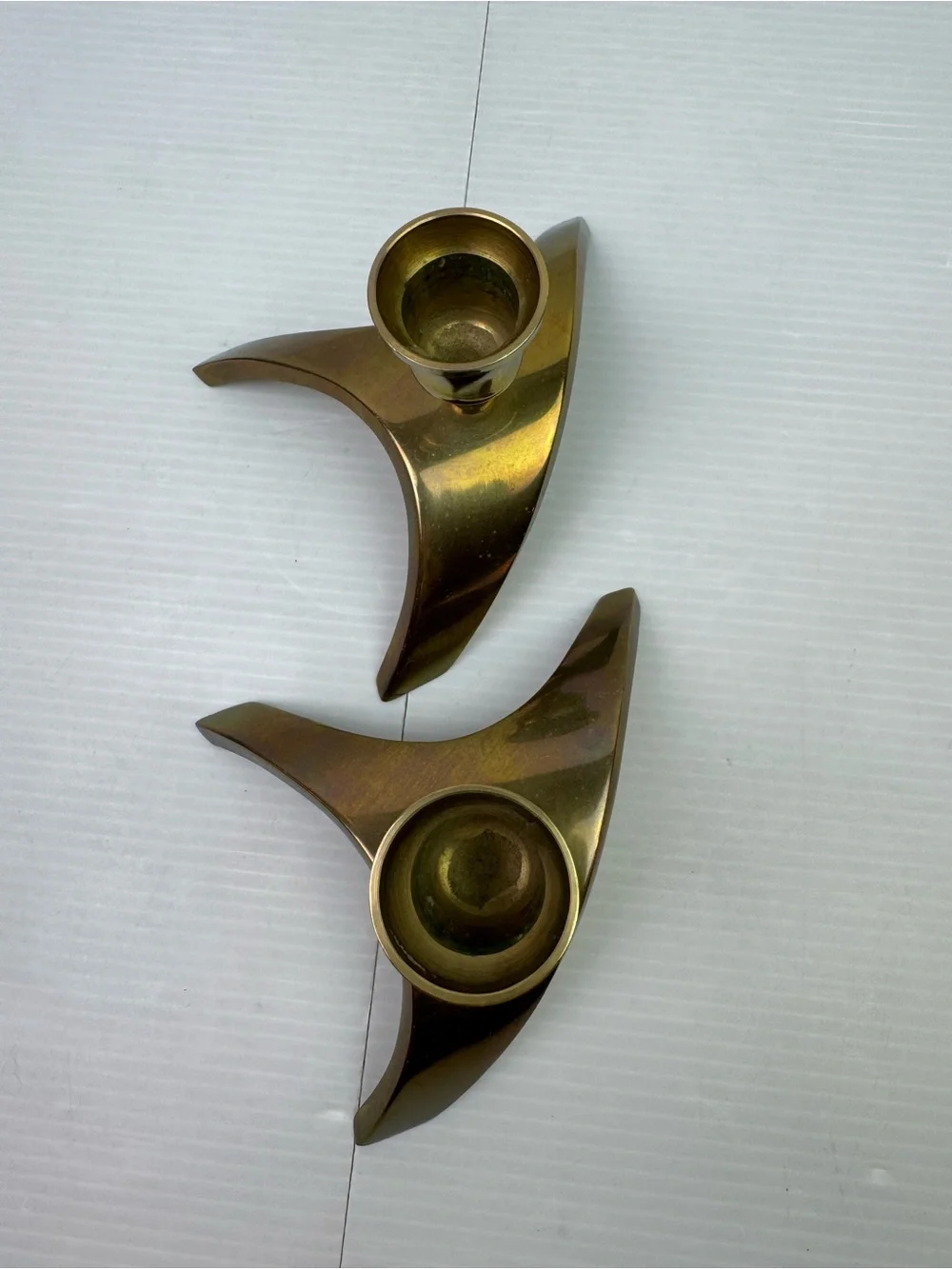 VTG Mid Century Modern Brass Candle Holders Boomerang Tripod Wishbone Taper Pair